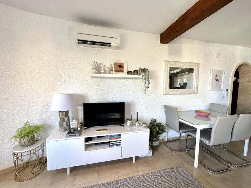 Casa Clare - 3 Bedroom Apartment In Dénia Buitenkant foto